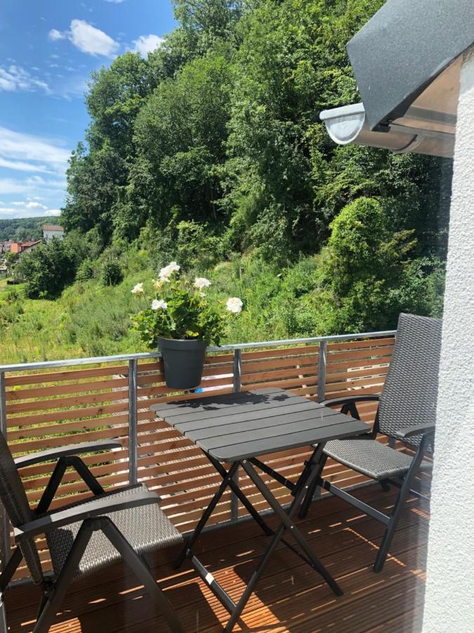 Ferienwohnungen Lamisto Am Waldesrand Neckartenzlingen Екстериор снимка